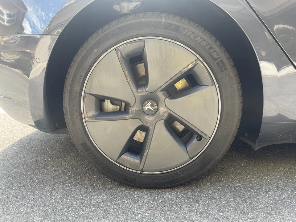 2021 Tesla Model 3 - Image 21 of 31