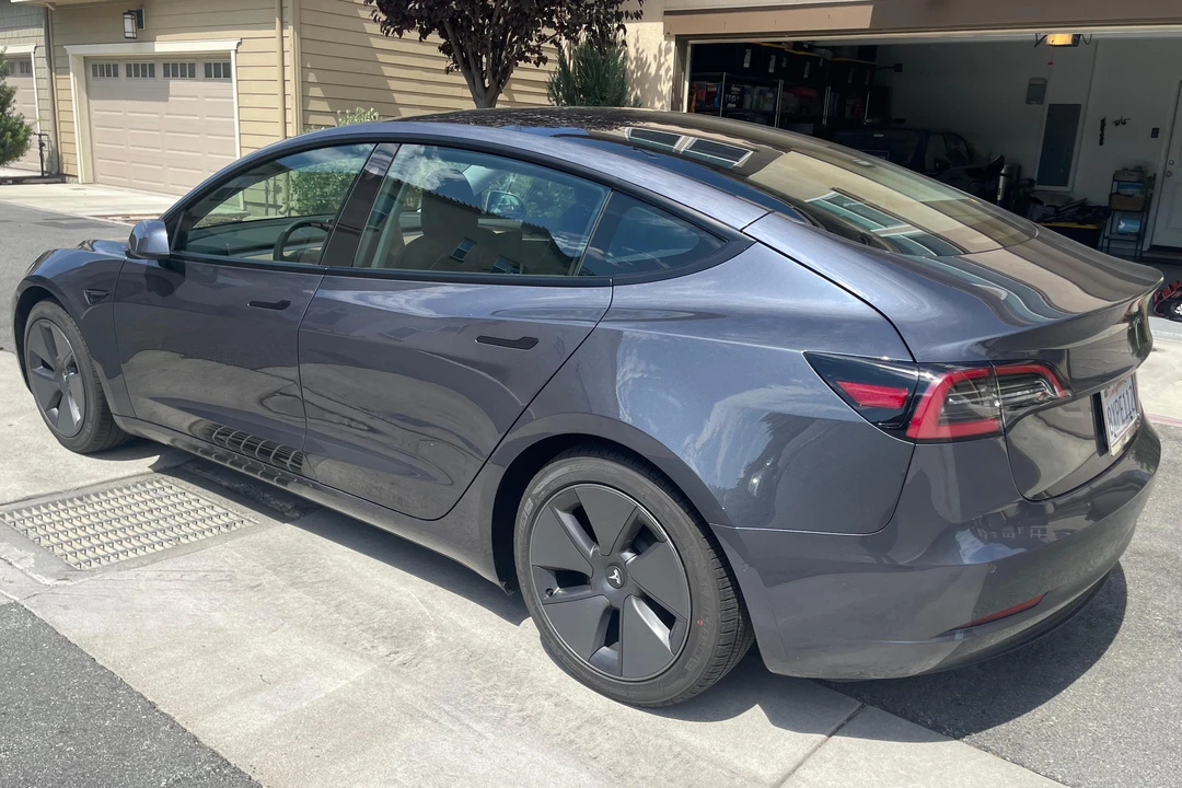 2021 Tesla Model 3 - Image 4 of 31