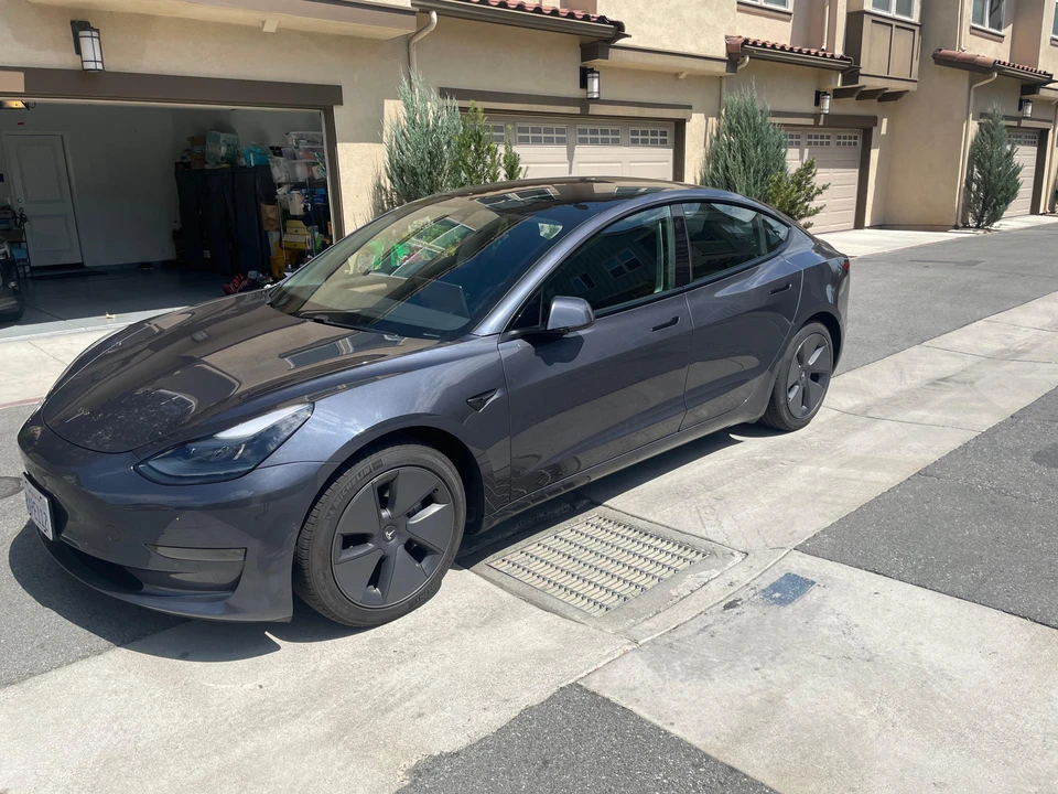 2021 Tesla Model 3 - Image 6 of 31
