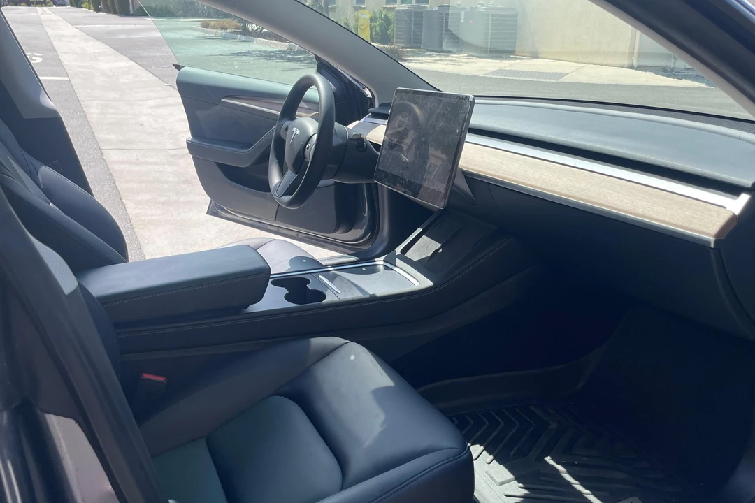 2021 Tesla Model 3 - Image 24 of 31