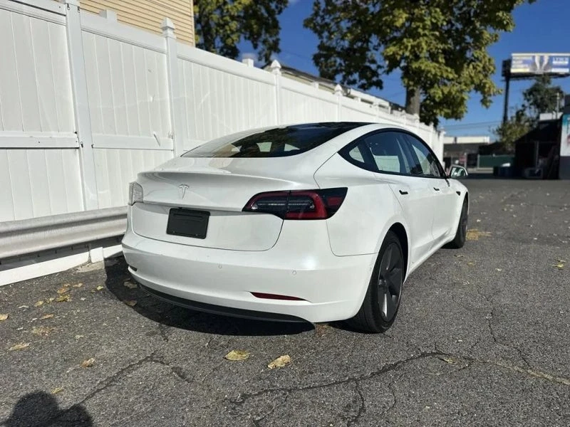 2021 Tesla Model 3 - Image 7 of 12