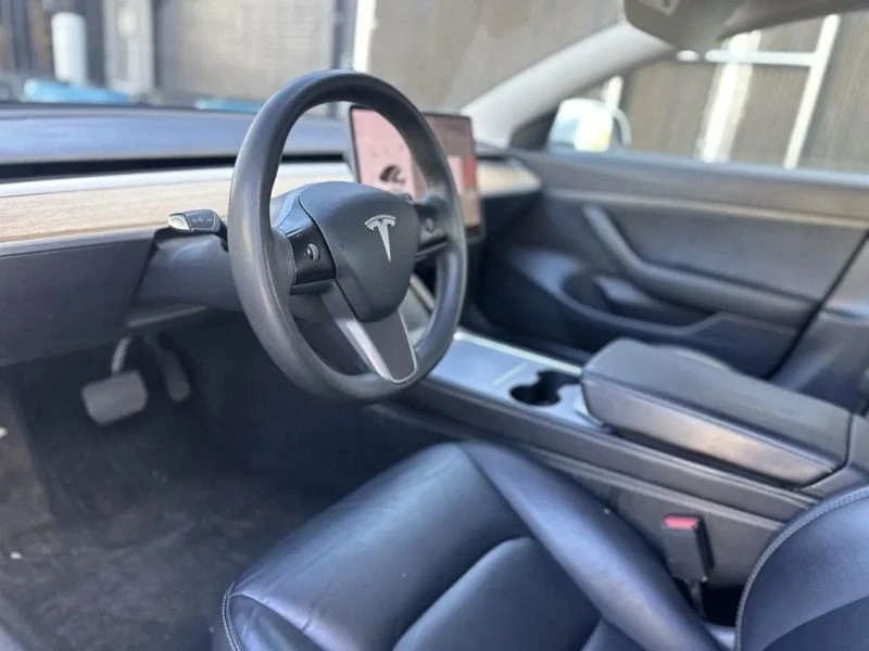 2021 Tesla Model 3 - Image 10 of 12