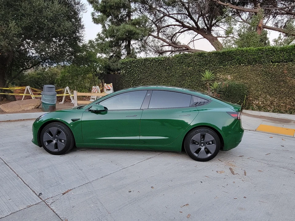 2021 Tesla Model 3 - Image 11 of 31