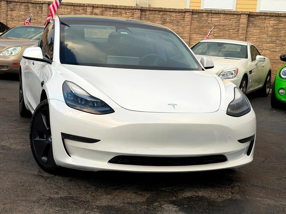 2021 Tesla Model 3 - Image 4 of 21