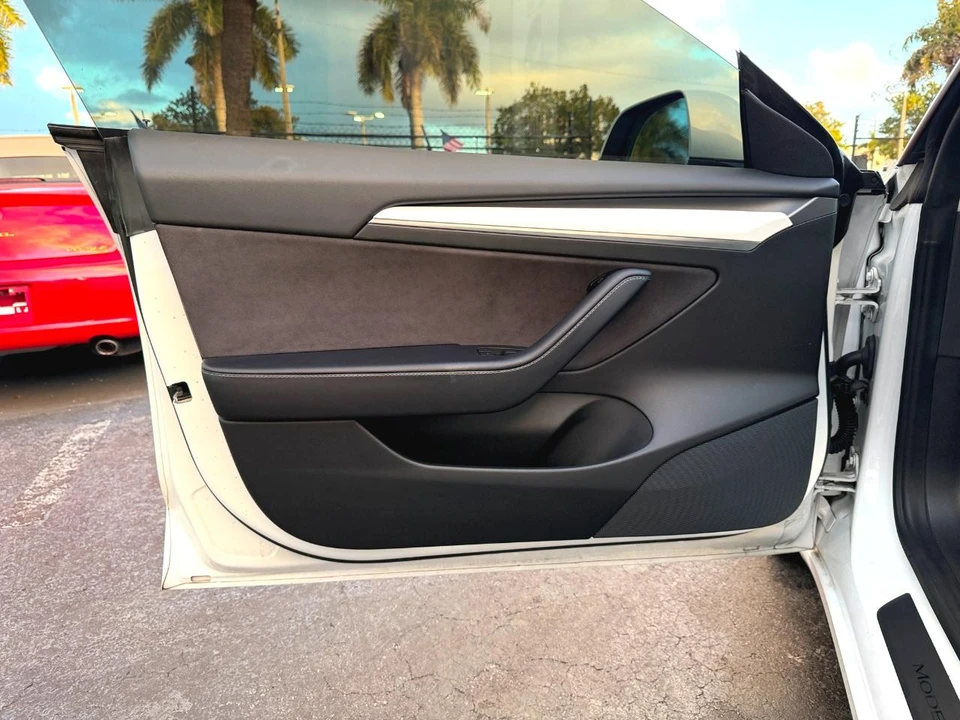 2021 Tesla Model 3 - Image 18 of 21