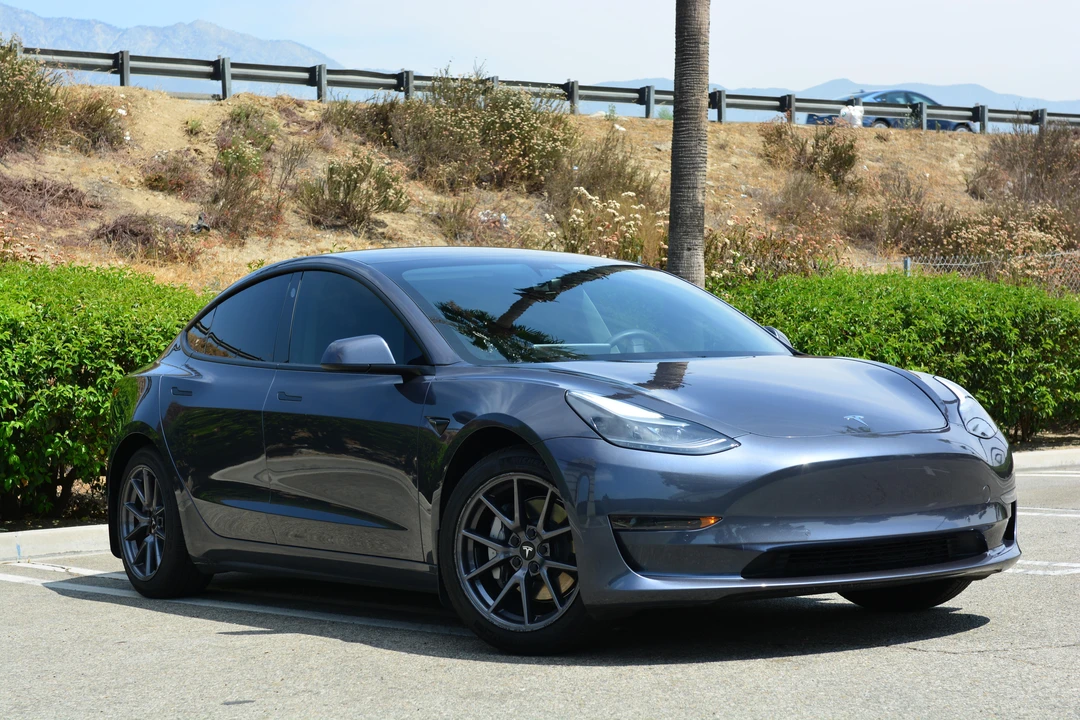 2021 Tesla Model 3 - Image 15 of 31