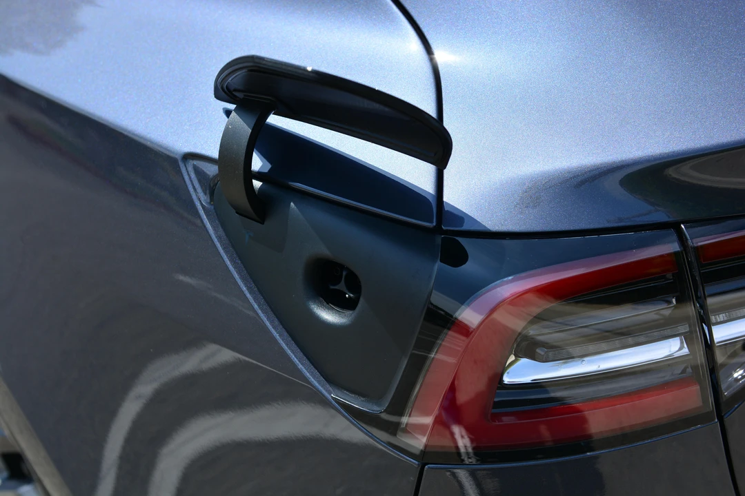 2021 Tesla Model 3 - Image 24 of 31