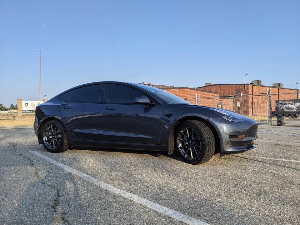 2021 Tesla Model 3 - Image 14 of 31