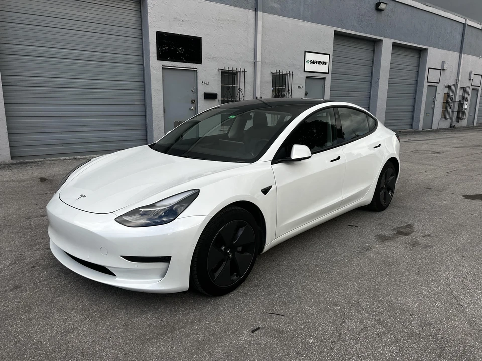 2021 Tesla Model 3 - Image 9 of 31