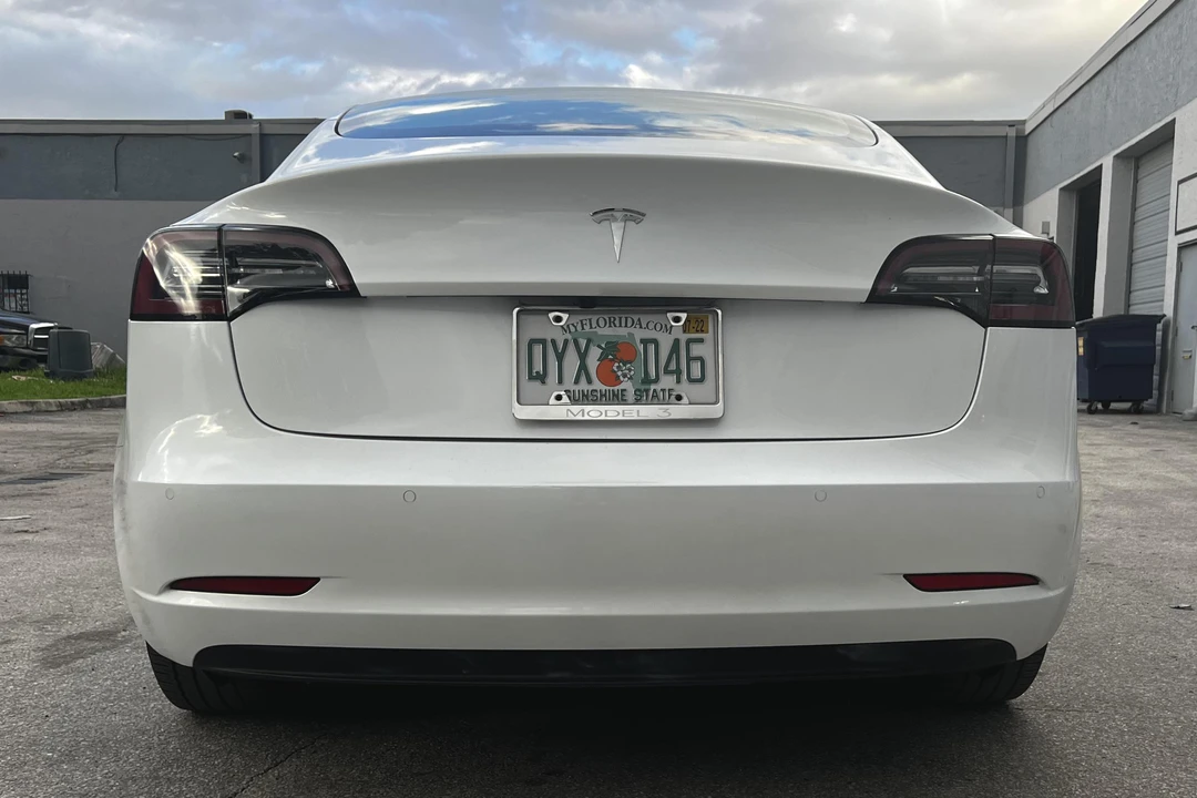 2021 Tesla Model 3 - Image 5 of 31