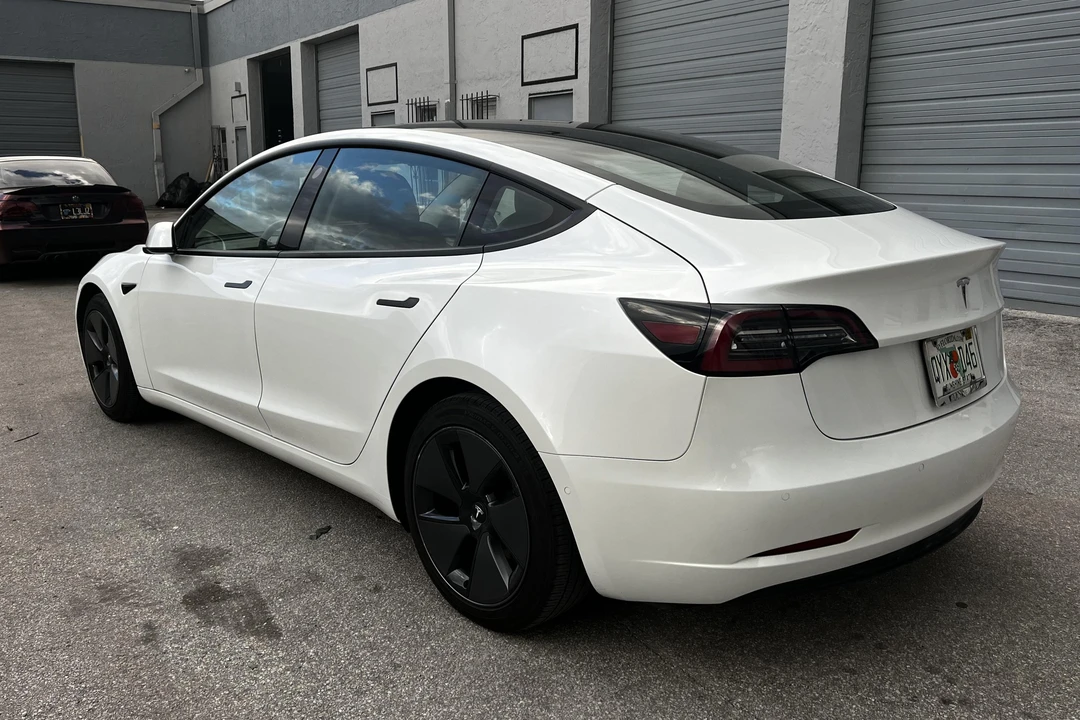 2021 Tesla Model 3 - Image 4 of 31