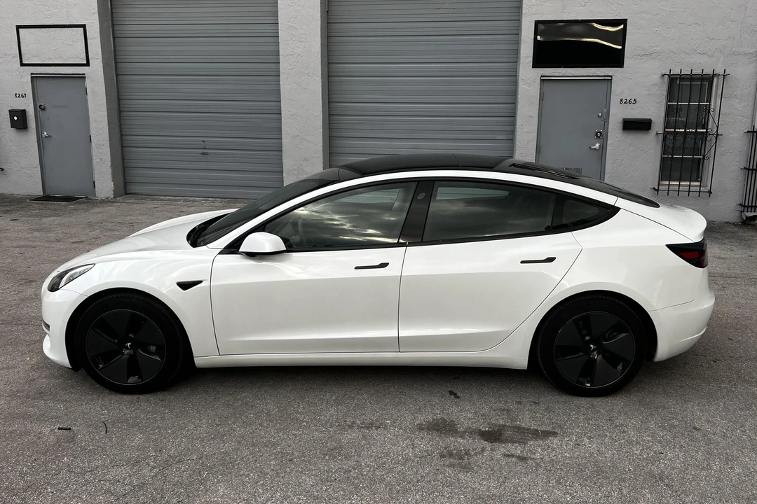 2021 Tesla Model 3 - Image 3 of 31
