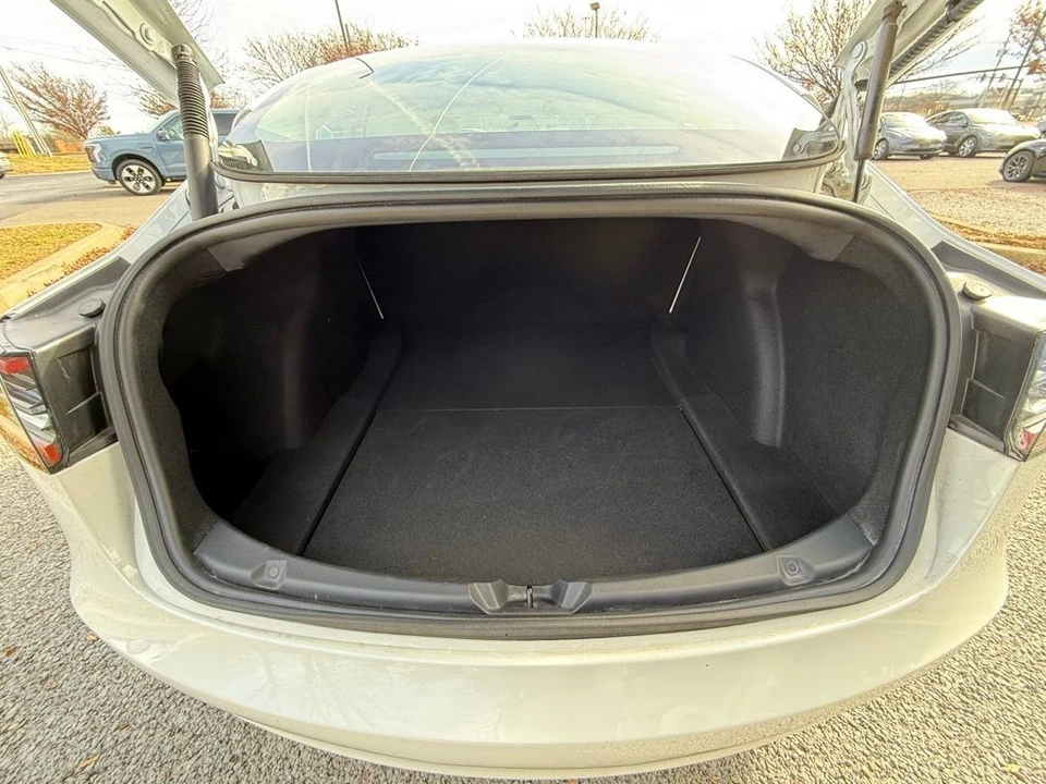 2021 Tesla Model 3 - Image 7 of 12
