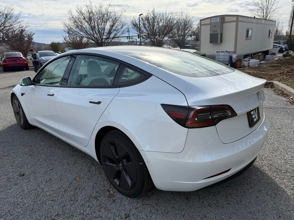 2021 Tesla Model 3 - Image 6 of 12