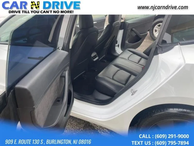 2021 Tesla Model 3 - Image 10 of 11