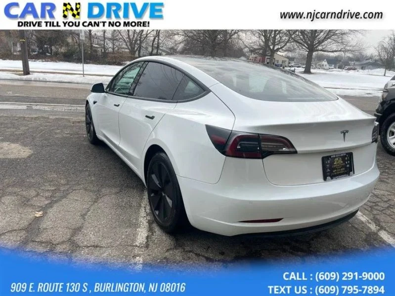 2021 Tesla Model 3 - Image 4 of 11