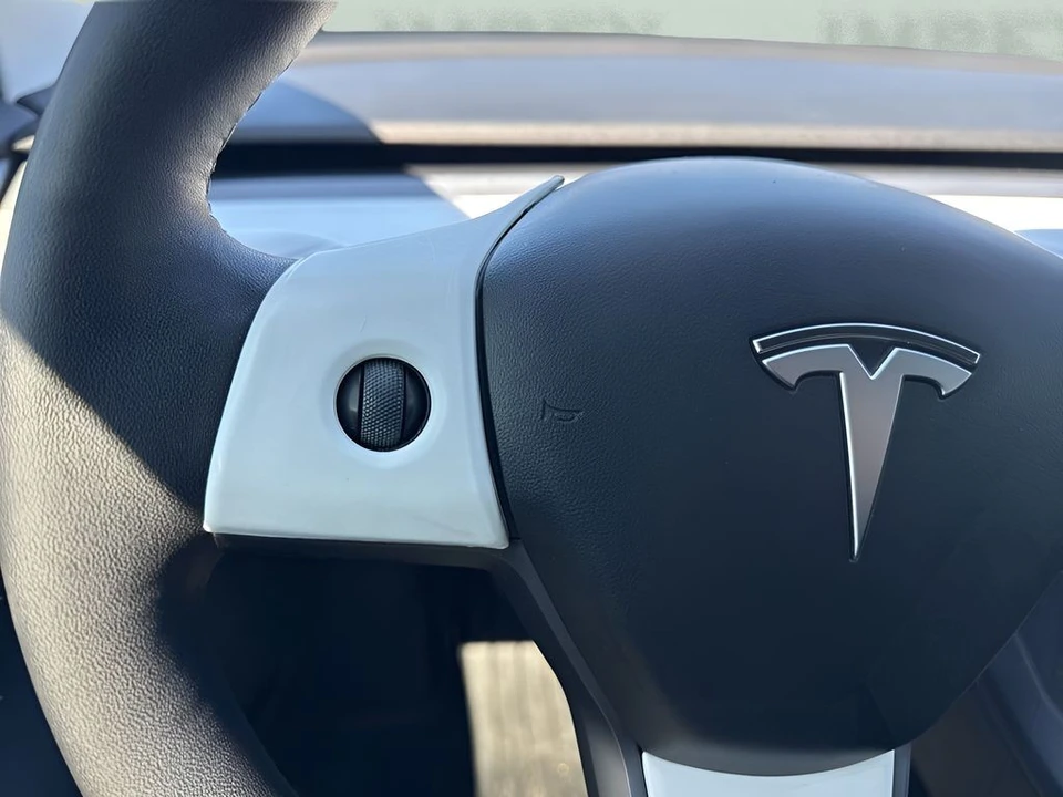 2021 Tesla Model 3 - Image 16 of 21