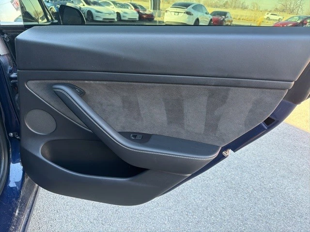 2021 Tesla Model 3 - Image 18 of 21
