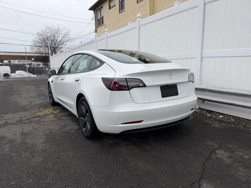 2021 Tesla Model 3 - Image 5 of 12
