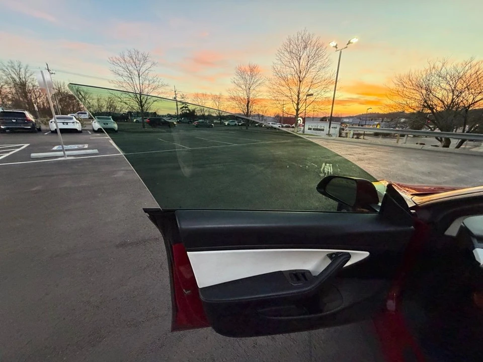 2021 Tesla Model 3 - Image 7 of 16