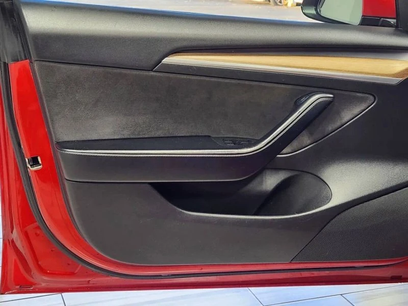 2021 Tesla Model 3 - Image 10 of 12