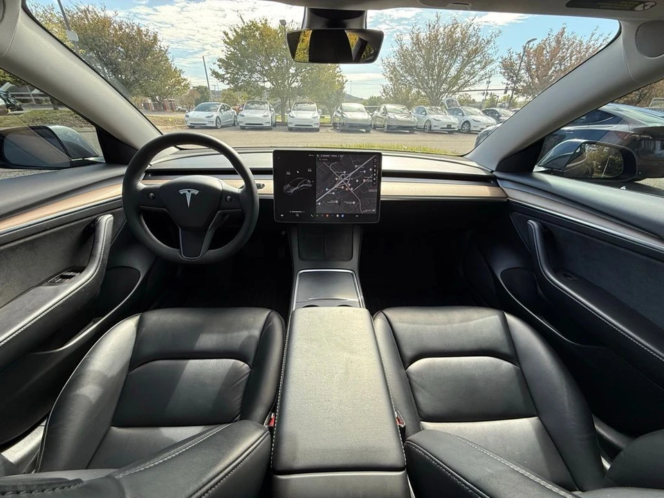 2021 Tesla Model 3 - Image 8 of 11