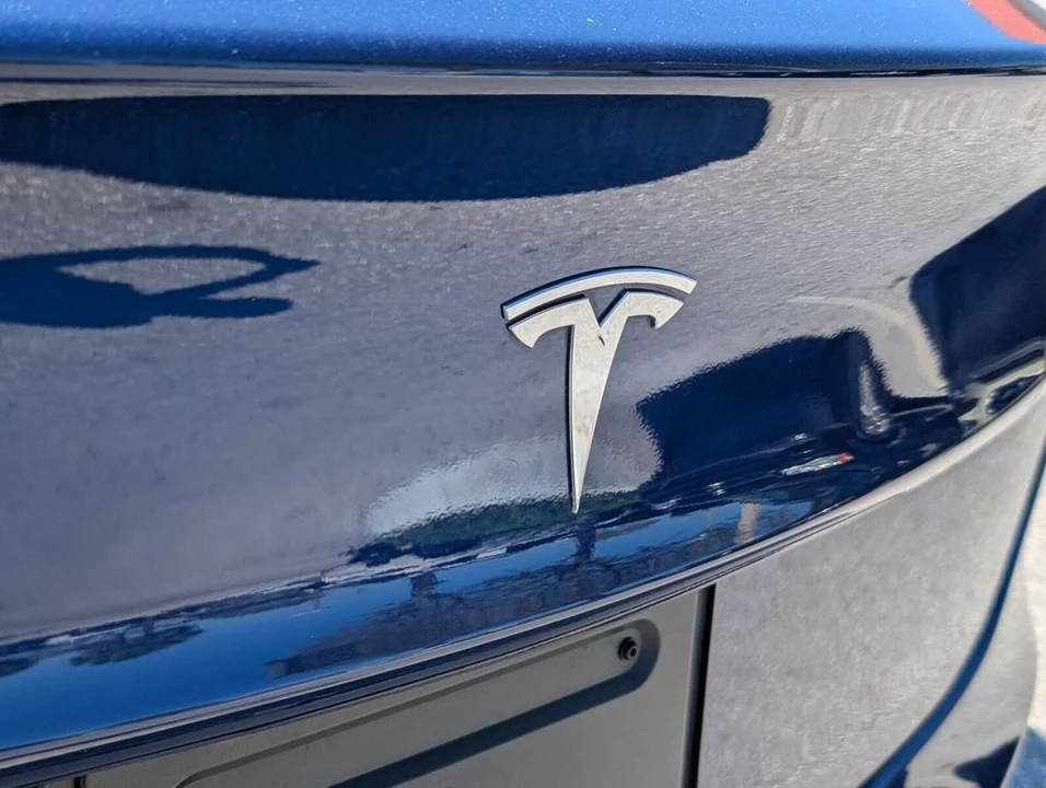 2021 Tesla Model 3 - Image 14 of 21