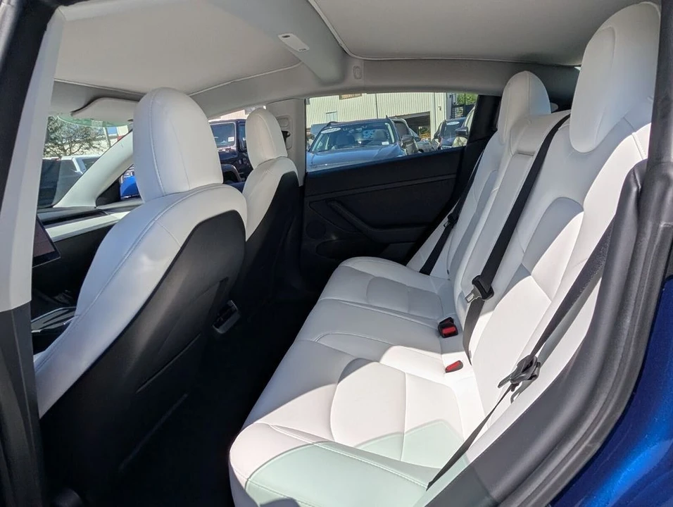 2021 Tesla Model 3 - Image 12 of 21
