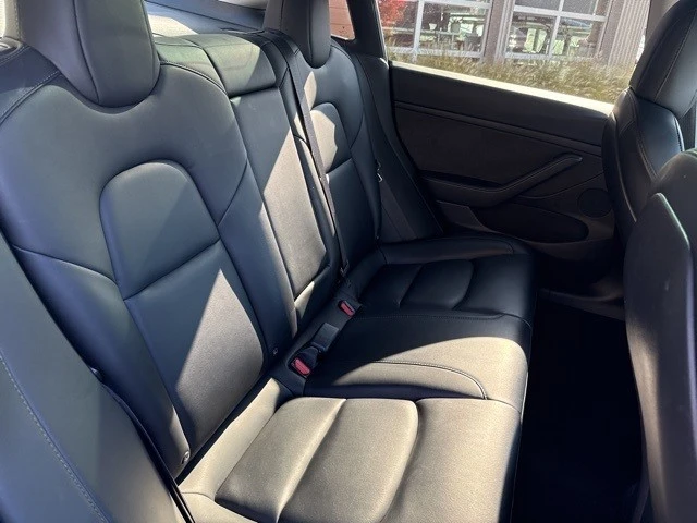 2021 Tesla Model 3 - Image 18 of 21
