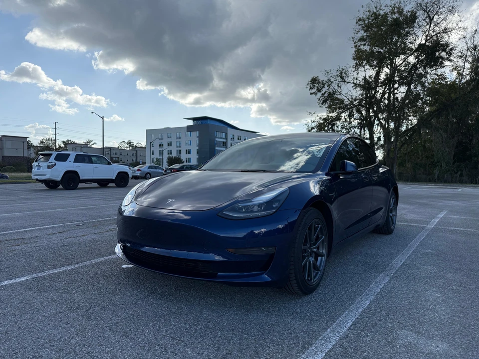2021 Tesla Model 3 - Image 6 of 31