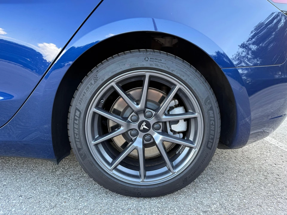 2021 Tesla Model 3 - Image 23 of 31