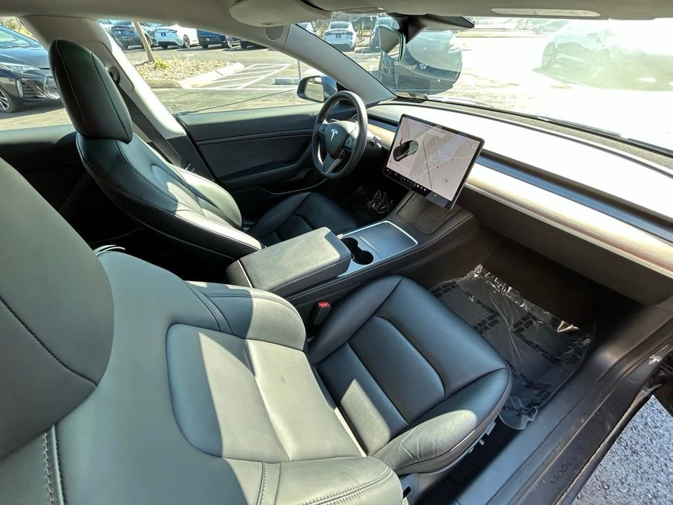 2021 Tesla Model 3 - Image 13 of 17