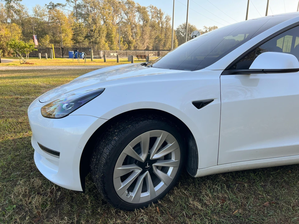 2021 Tesla Model 3 - Image 22 of 31