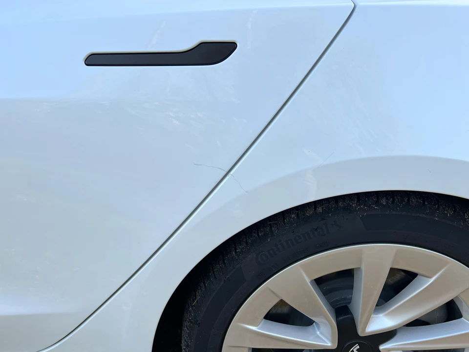 2021 Tesla Model 3 - Image 24 of 31