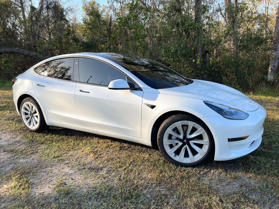 2021 Tesla Model 3 - Image 18 of 31