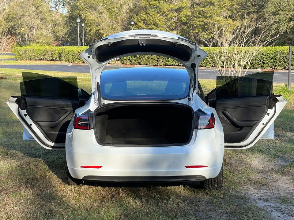 2021 Tesla Model 3 - Image 14 of 31