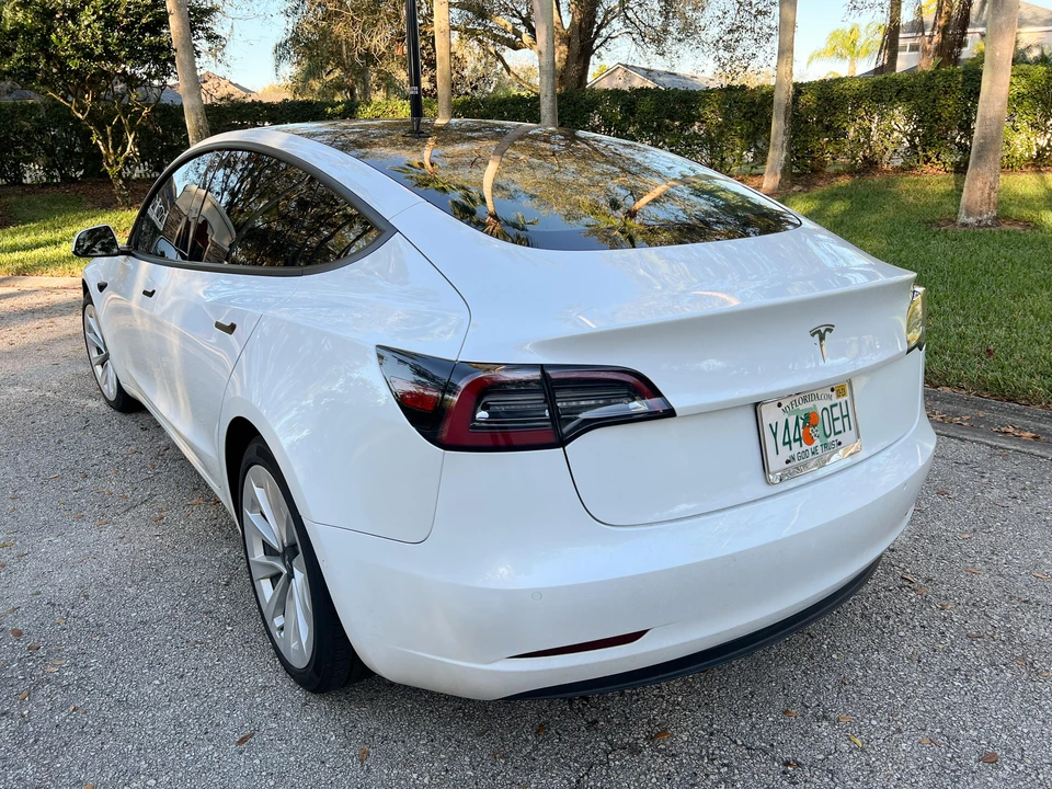 2021 Tesla Model 3 - Image 13 of 31