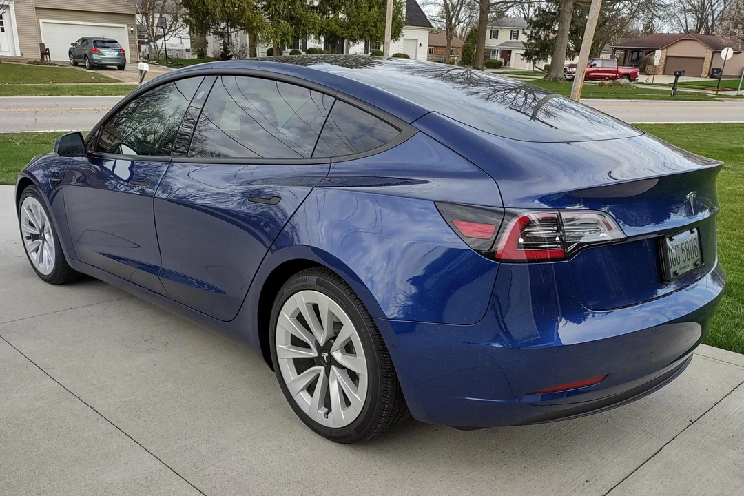 2021 Tesla Model 3 - Image 4 of 31