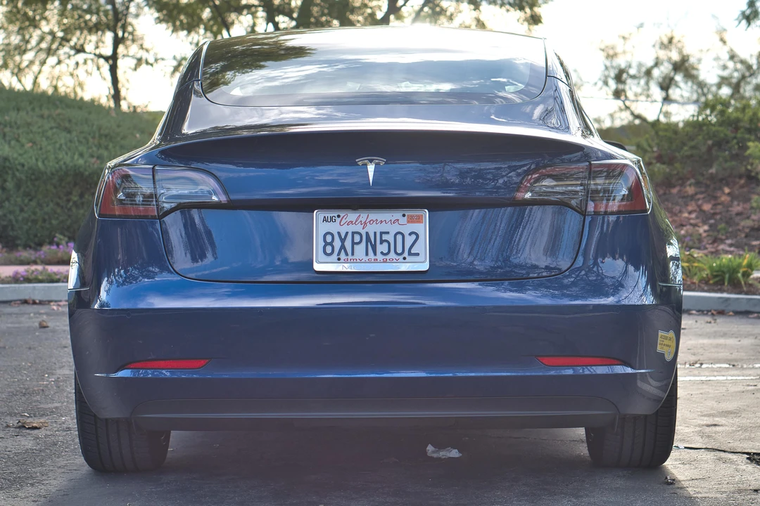 2021 Tesla Model 3 - Image 5 of 31