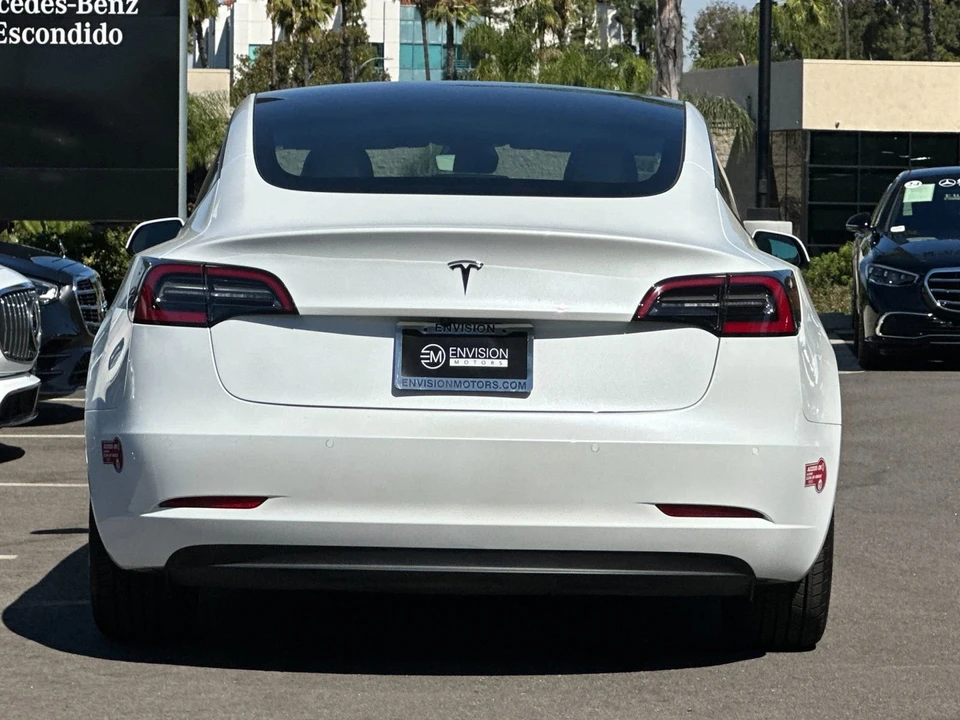 2021 Tesla Model 3 - Image 4 of 21