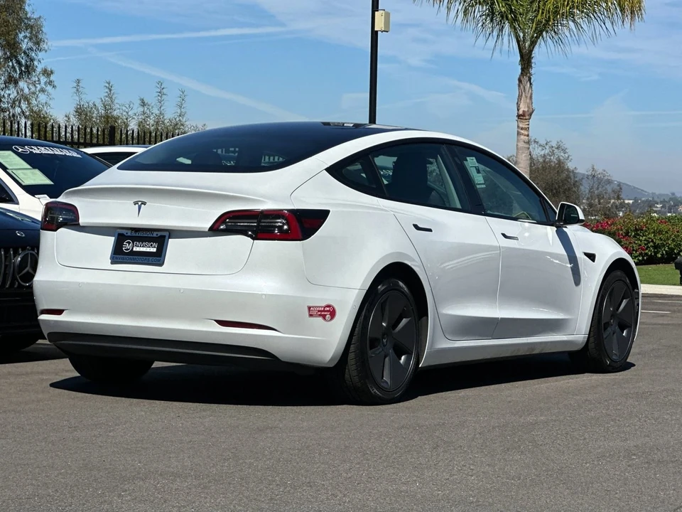 2021 Tesla Model 3 - Image 3 of 21