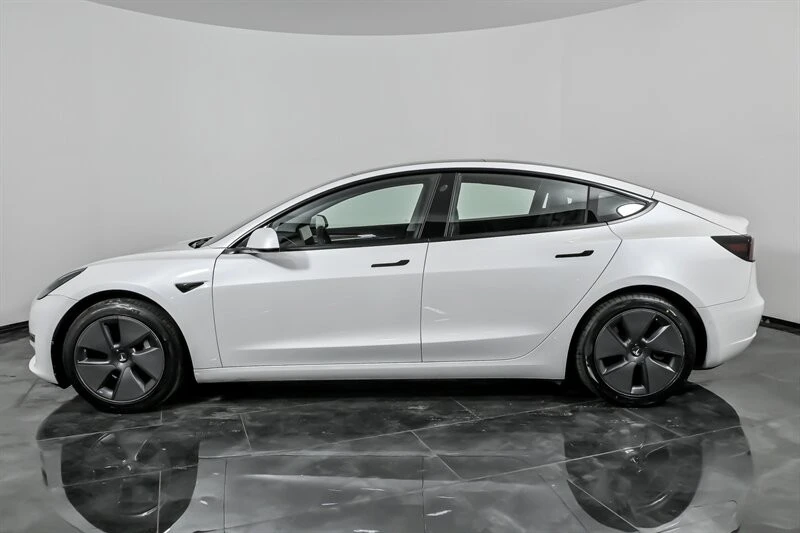 2021 Tesla Model 3 - Image 7 of 12