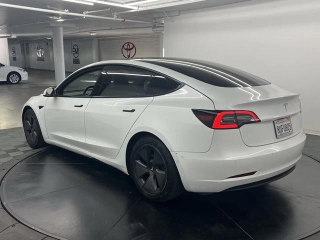 2021 Tesla Model 3 - Image 3 of 8