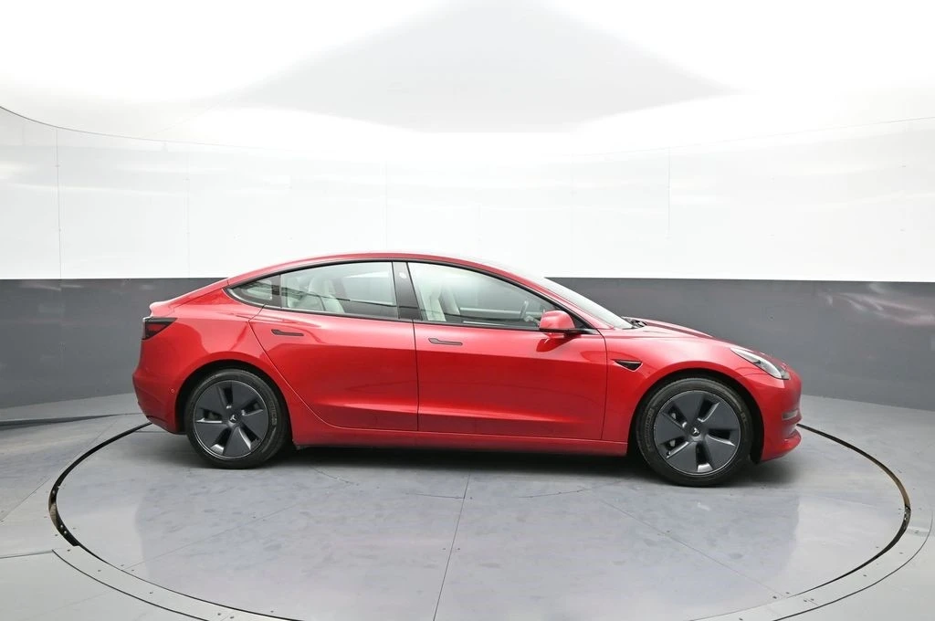 2021 Tesla Model 3 - Image 5 of 12