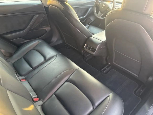 2021 Tesla Model 3 - Image 19 of 21