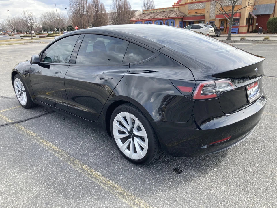 2021 Tesla Model 3 - Image 10 of 31