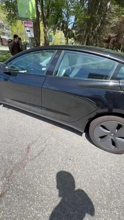 2021 Tesla Model 3 - Image 8 of 8