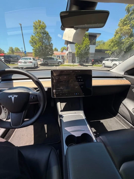 2021 Tesla Model 3 - Image 9 of 9