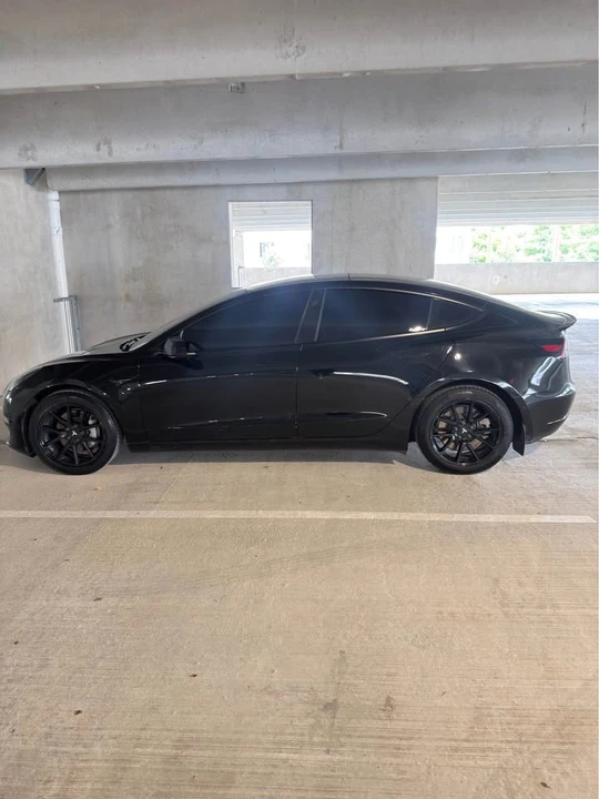 2021 Tesla Model 3 - Image 5 of 17