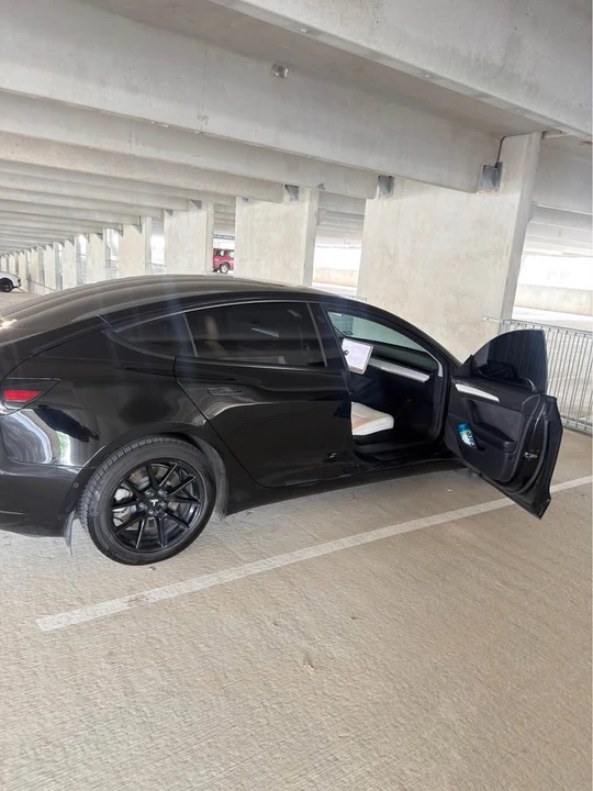 2021 Tesla Model 3 - Image 13 of 17